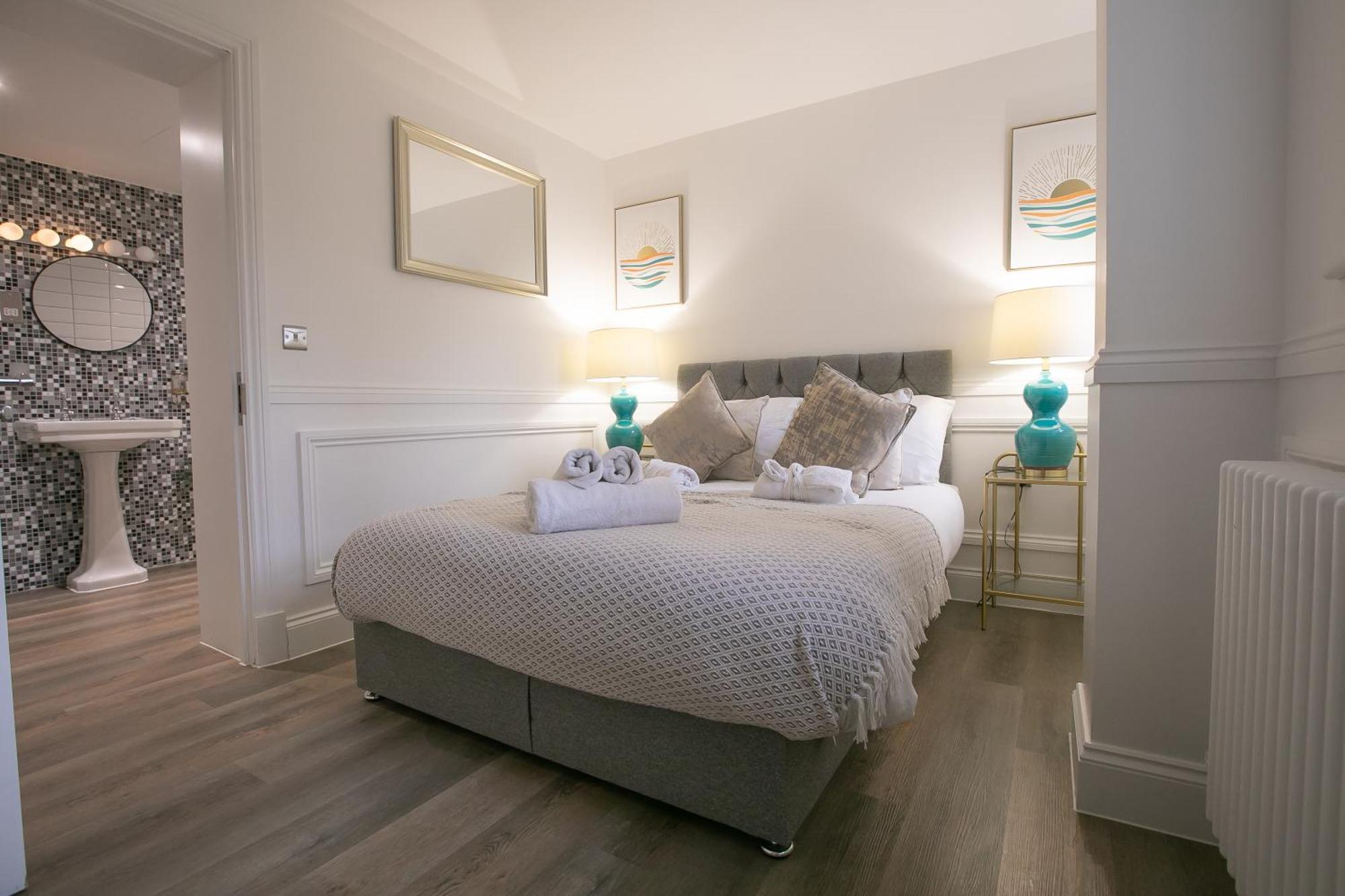 The Burlington Collection Apartment Sheringham Exterior foto