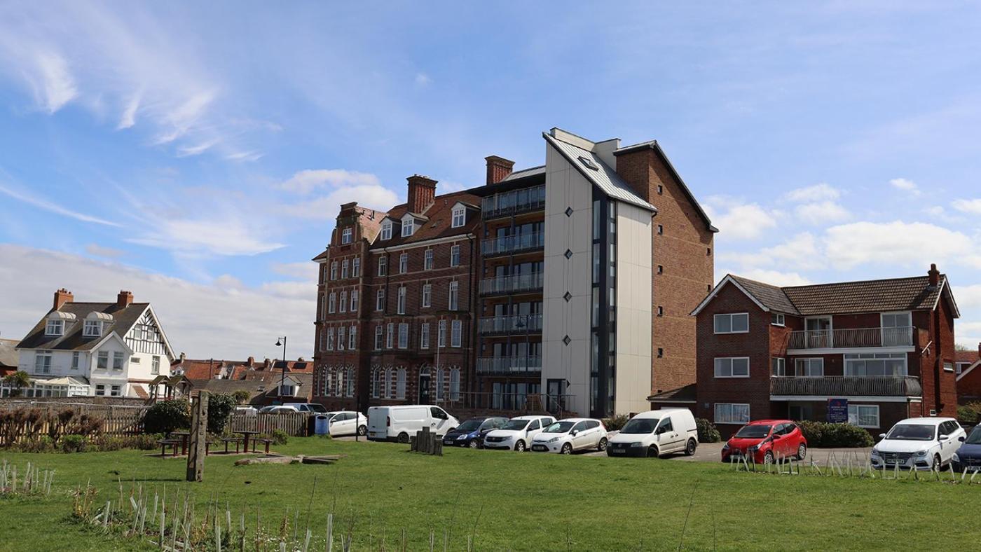 The Burlington Collection Apartment Sheringham Exterior foto