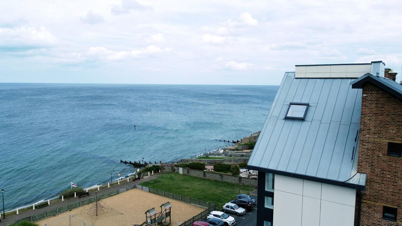 The Burlington Collection Apartment Sheringham Exterior foto